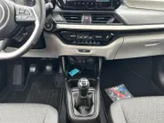 Suzuki Swift 1.2 Select Smart Hybrid | Actiekorting €2200,- | Private Lease vanaf €299,- p/m | Beperkte Voorraad  | 6 speakers | Lederen stuurwiel | Stoelverwarming |