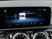 Mercedes-Benz CLA 180 Business Solution AMG l Keyless l Achteruitrijcamera l Stoelverwarming l Ambiente lichtpakket