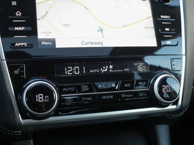 Subaru Outback 2.5i Premium | Navi | Adap. Cruise | Clima | Camera