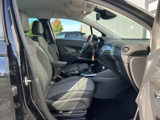 Opel Crossland 1.2 Turbo Elegance Automaat | Trekhaak | All Season Banden | Apple Carplay & Android Auto | Climate Control