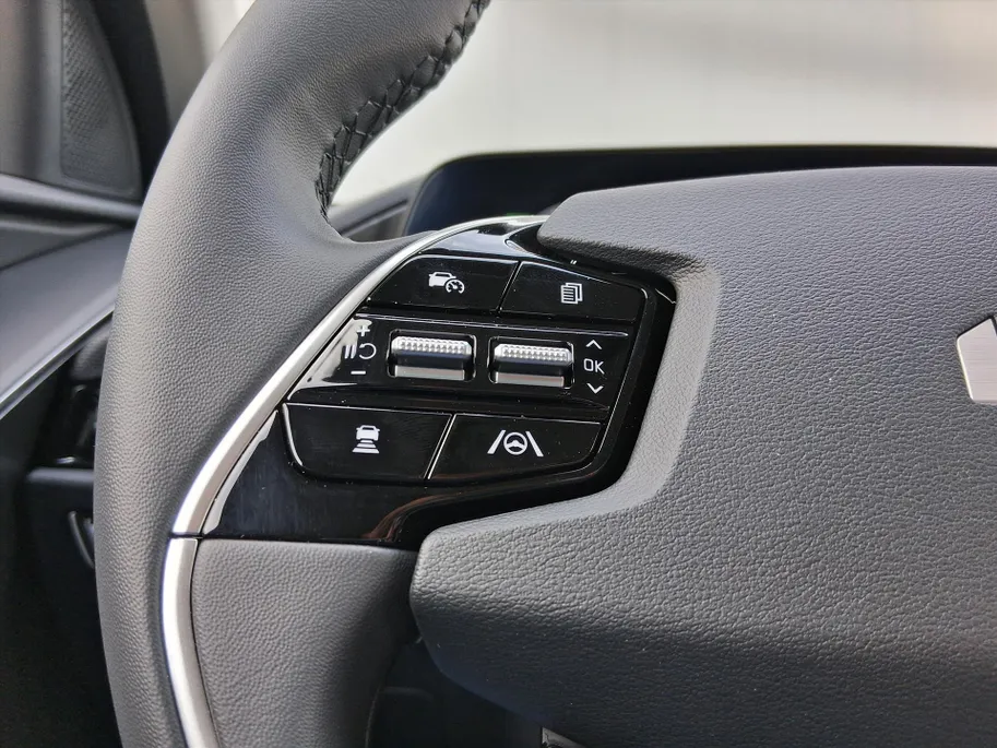 Kia Niro 1.6 GDi Hybrid DynamicLine |Demo