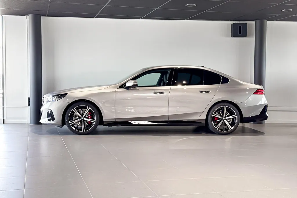 BMW 5 Serie Sedan 520i