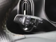 Kia Picanto 1.0 DPI GT-Line | Stuur-/stoelverwarming | Schuifdak | Camera | Dodehoek detectie | Telefoonlader | Clima | Navi | 16' LM | LED | Cruise |