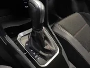 Volkswagen T-Roc 1.5 TSI 150pk DSG Sport · Camera · Trekhaak · Navigatie · Stoelverwarming · 18'' Inch ·