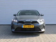 Kia Ceed Sportswagon 1.5 T-GDi DynamicPlusLine | Stoel- & stuurverwarming | Camera | Clima | Cruise adapt. | LED | Navi | Elek. achterklep | 16' LM |