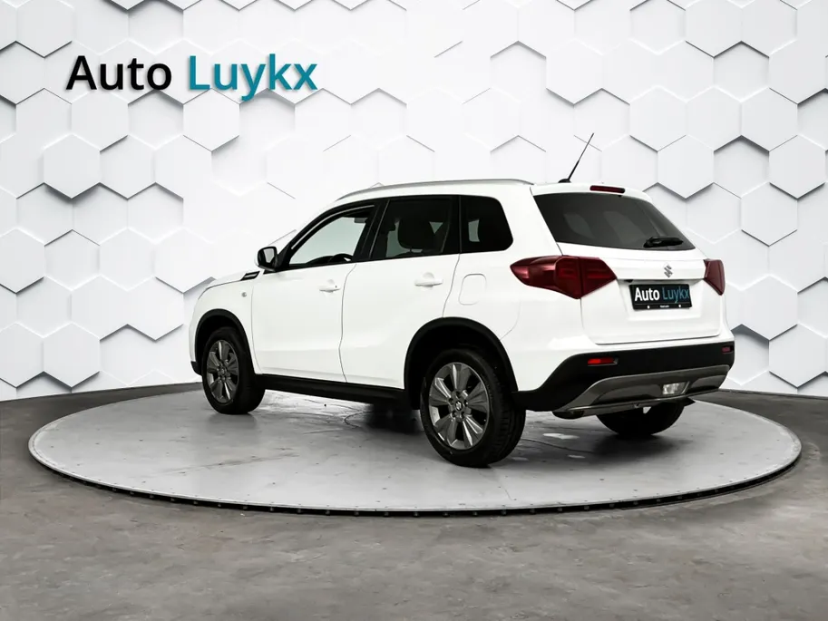 Suzuki Vitara 1.4 Boosterjet Select Smart Hybrid | Navigatie | Parkeercamera | Adaptieve Cruise Control