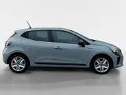 Renault Clio 1.6 E-Tech Full Hybrid 145 evolution Automaat |Navigatie |1e eigenaar | Parkeersensoren | Cruise Control | Apple CarPlay/Android Auto | Licht & Regen Sensor | Full LED | Digital Cockpit | 1 jaar Garantie