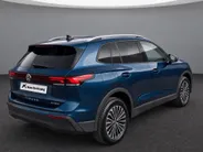 Volkswagen Tiguan 1.5eHybrid 204PK Life Edition · Trekhaak · Navigatie · Camera + parkeersensoren · Garantie t/m 10-02-2031 of 100000km.