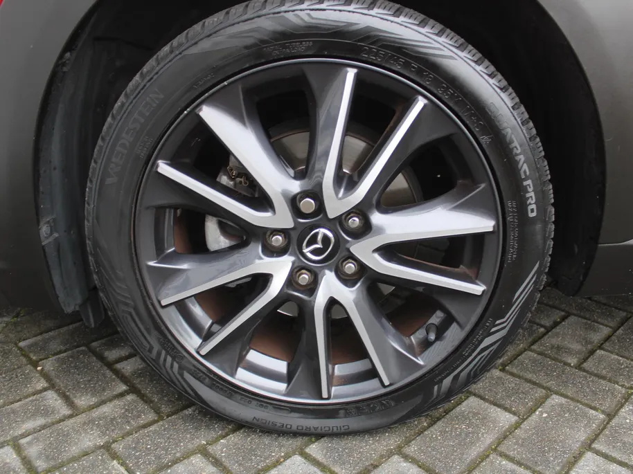 Mazda CX-3 2.0 SkyActiv-G 120 GT-M | Stuur-/stoelverwarming | Leer | Dodehoek detectie | Camera | Bose | HUD | LED | 18' LM | Cruise adapt. | Navi | Clima |