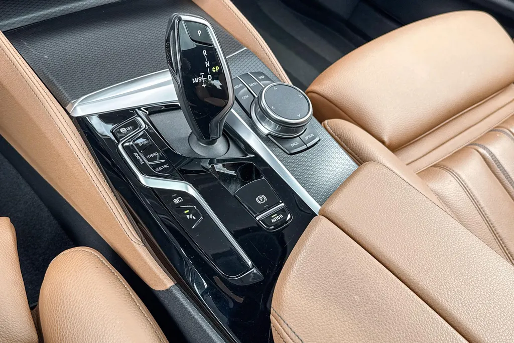 BMW 5 Serie Sedan 545e xDrive
