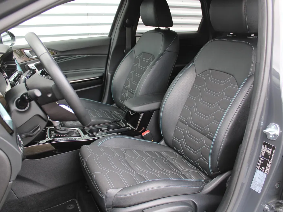 Kia Ceed Sportswagon 1.0 T-GDi MHEV Design Edition | Stuur-/stoelverwarming | Cruise adapt. | Camera | 16' LM | Dodehoekdetectie | JBL audio | LED |