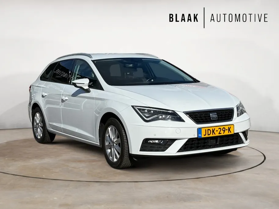 SEAT Leon ST 1.0 EcoTSI Style | Cruise control | Navigatie |