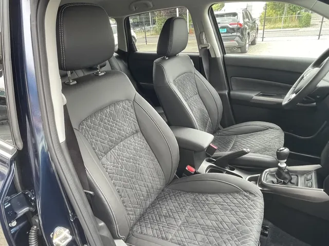 Suzuki Vitara 1.4 B.jet Style SH 1500kg trekgewicht!