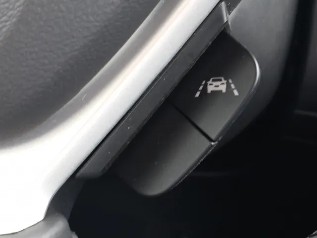 Suzuki Vitara 1.4 BoosterJet Hybrid Select Automaat All Seasons | Carplay | Adaptive Cruise