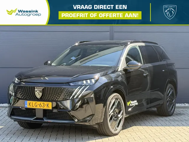 Peugeot e-5008