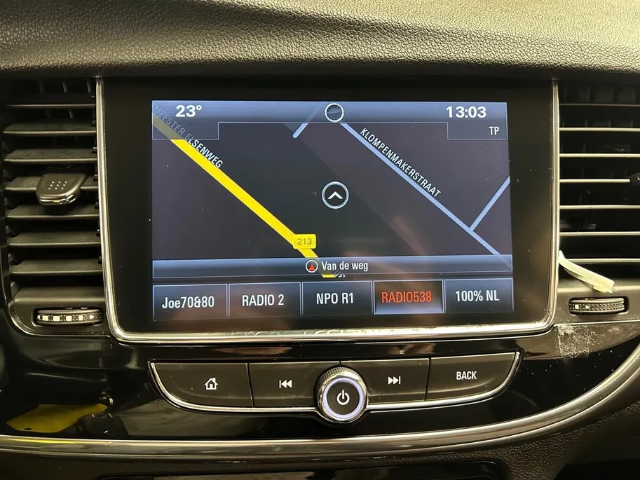 Opel Mokka X 1.4 Turbo 120 Jaar Edition | All-Seasonbanden | Apple Carplay / Android Auto | Parkeersensoren Voor + Achter | Camera Achter | Lichtsensor | Cruise Control | 17' Lichtmetalen Velgen