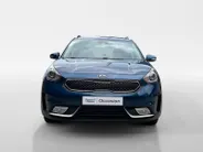 Kia Niro 1.6 GDi Hybrid DynamicLine | Trekhaak Vast + 13-Polige Stekker | All-Seasonbanden | Apple Carplay / Android Auto | Navigatiesysteem | Parkeersensoren + Camera Achter | Cruise Control | Rijstrooksensor + Correctie