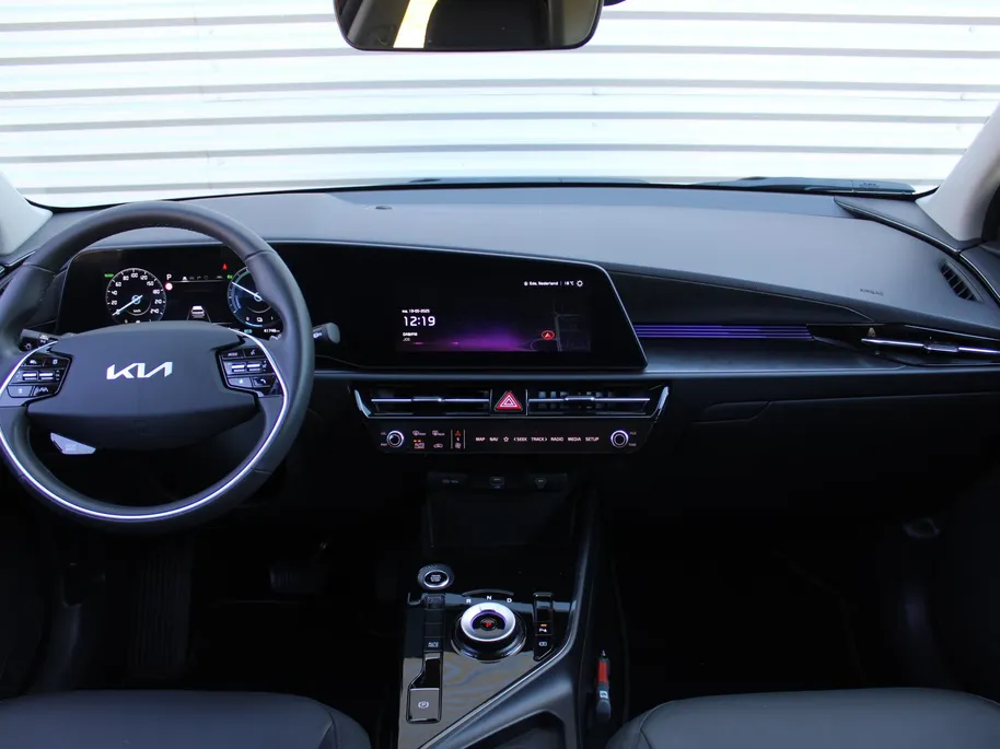 Kia Niro 1.6 GDi Hybrid DynamicLine | Camera | Cruise adapt. | Clima | 16' LM | Navi | Keyless |