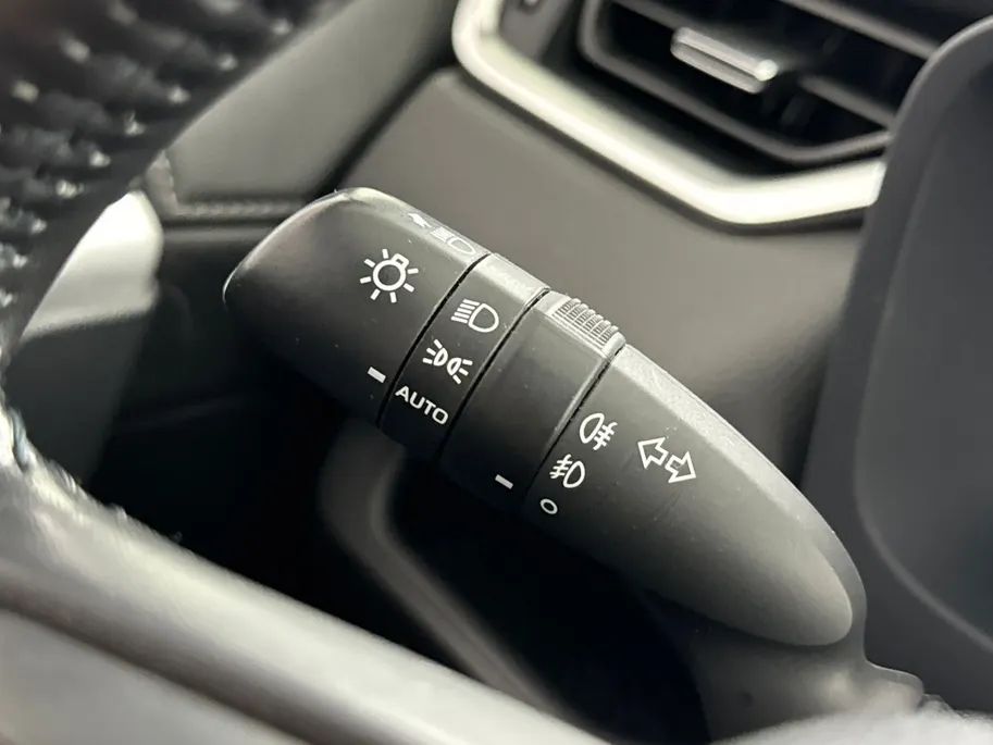 Toyota RAV4 2.5 Hybrid AWD Dynamic | Trekhaak | 18'' L.M. Velgen | Elektrische Achterklep