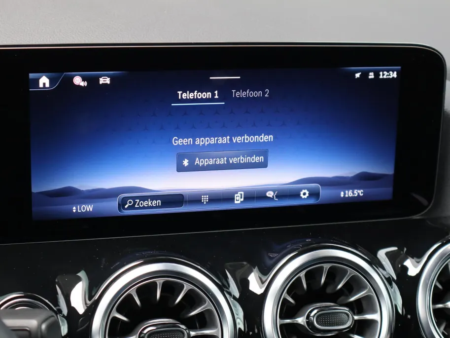 Mercedes-Benz GLA 250 e Business Solution AMG l Keyless l Panoramadak l Stoelverwarming