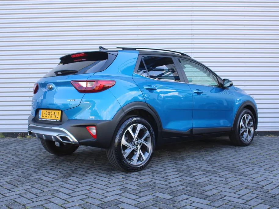 Kia Stonic 1.0 T-GDi MHEV GT-Line | Stuur-/stoelverwarming | Camera | 17' LM | Clima | Keyless | Apple Carplay/Android Auto | Navi | Cruise |