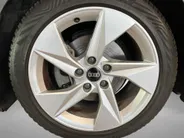 Audi A3 Limousine 30 TFSI/110PK S edition · Navigatie · Camera + Parkeersensoren · Apple/Android · Garantie t/m 16-10-2027 of 100000km.