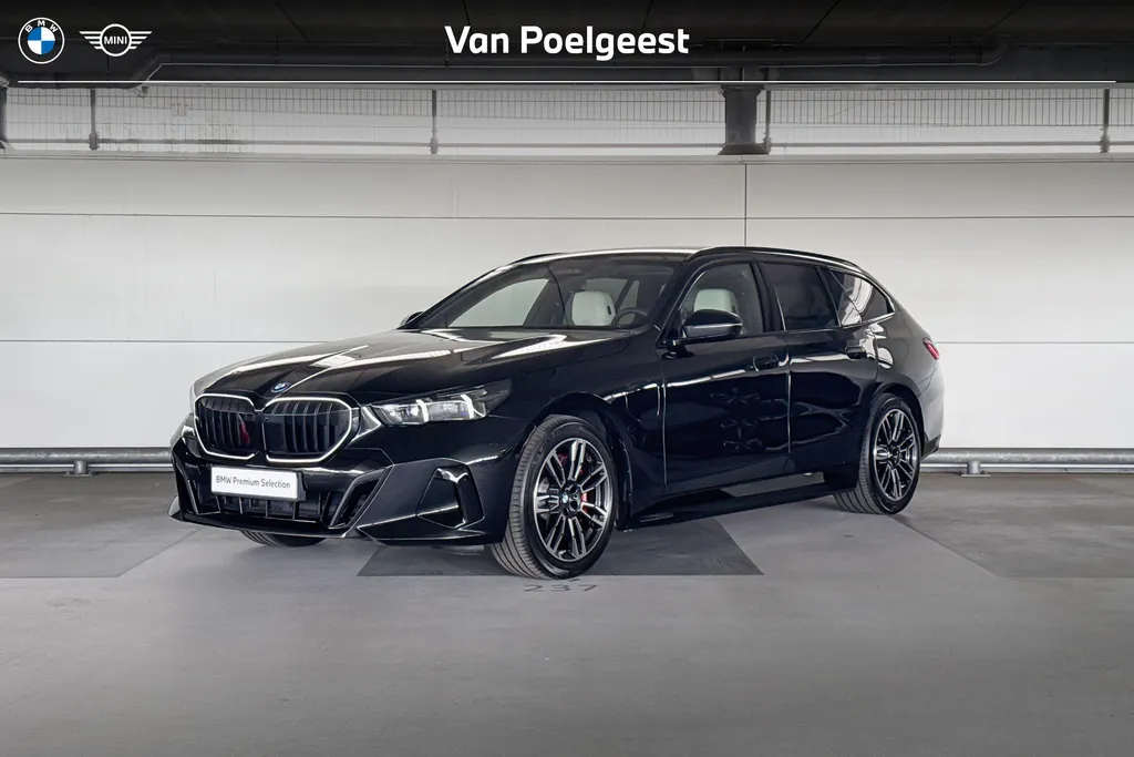 BMW 5 Serie Touring 550e xDrive