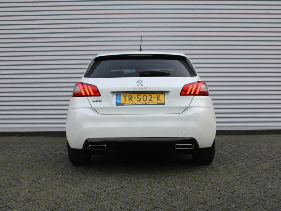Peugeot 308 1.2 PureTech Allure | Panoramadak | 17” LM | Parkeersensor v+a | Navi | Cruise | Clima | Apple CarPlay/Android Auto |