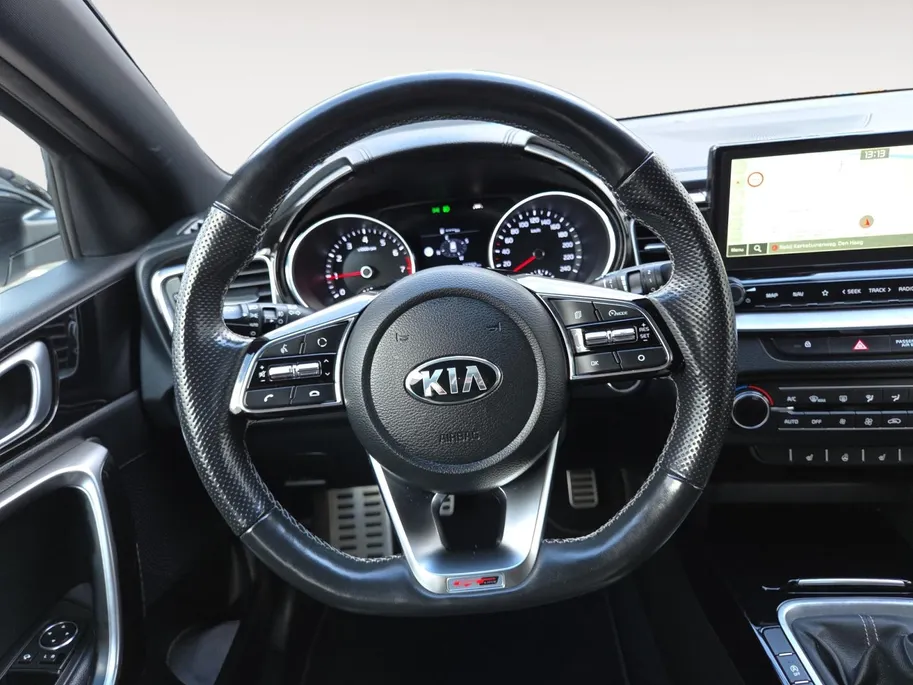Kia Ceed Sportswagon 1.0 T-GDi GT-Line Business Edition 120 PK | 1e Eigenaar | Dealer onderhouden | Stoelverwarming | JBL | Cruise Control | Camera | Carplay & Android | Metallic lak | NAP