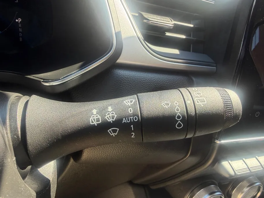 Renault Captur 1.6 E-Tech full hybrid 145 techno | Automaat | Trekhaak | Navigatie | Parkeersensoren | Camera | Apple Carplay & Android Auto | Cruise & Climate Control | 12 Maanden BOVAG Garantie