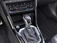 Volkswagen T-Roc 1.5TSI/150PK R-Line Black Style · Panoramadak · Camera + Parkeersensoren · Keyless · Apple/Android Car Play · Stoelverwarming · Garantie t/m 20-08-2027