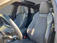 Audi Q5 40TFSIe 220KW/299PK Quatro S-edition Panoramadak · 360° Camera + parkeersensoren · Apple/Android Car Play · Fabrieksgarantie t/m 22-09-2029 of 100.000Km