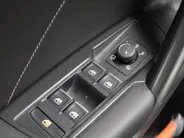 Volkswagen Tiguan Allspace 1.5 TSI DSG-7 R-Line Business 7p. 7-persoons / Stoel + Stuurverwarming / Camera / Elektr. klep /