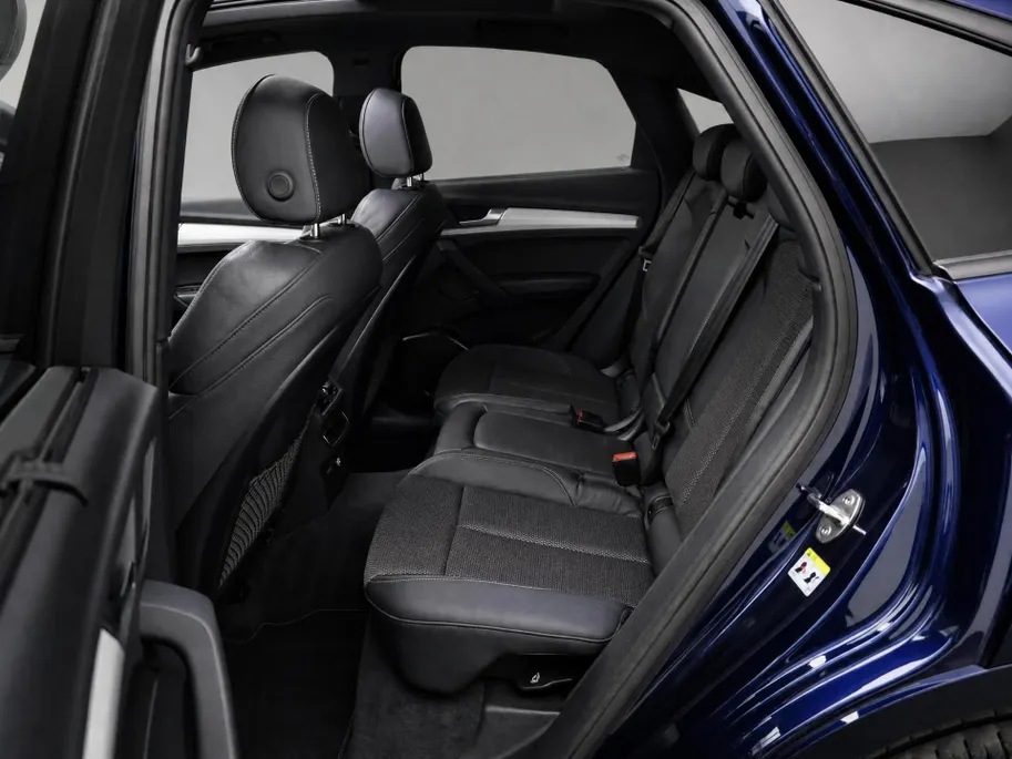 Audi Q5 Sportback 55 TFSIe 270kW/367PK S Line quattro · Panoramadak · Elektrische Trekhaak · Apple/Android Car Play · Massage · Camera · EXTRA INRUILKORTING ·