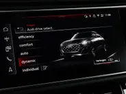 Audi Q8 55 TFSI e quattro Pro Line S 394 PK · 22' LM Velgen · Glazen panorama dak · B&O Premium 3D · Assist. plus, remote park · Stoelventilatie + Massage · Trekhaak · Servosluiting
