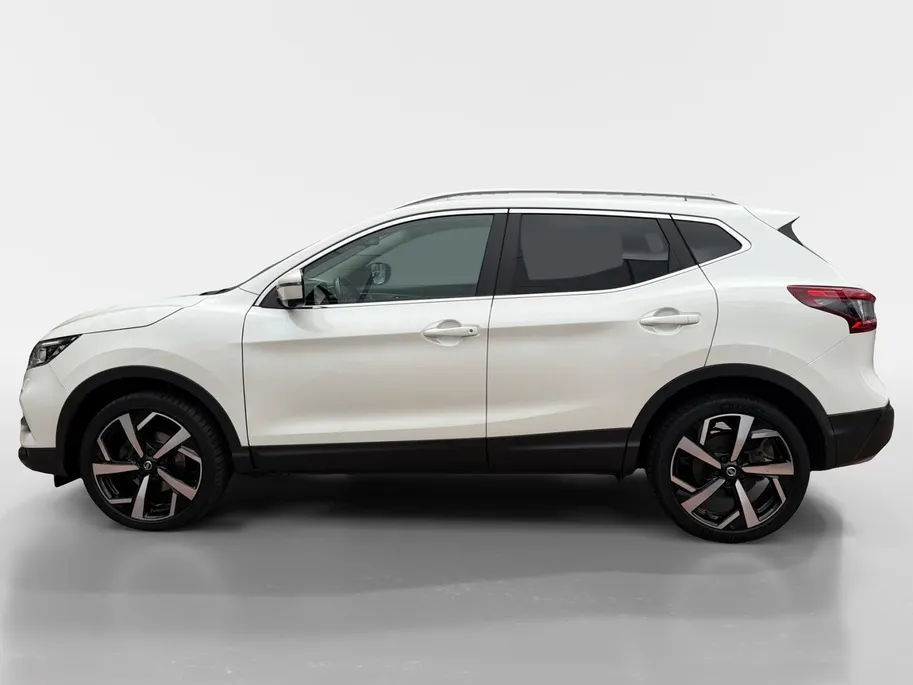 Nissan QASHQAI 1.2 Tekna + | Zeer compleet | Panoramadak | 360 graden camera | Lederen bekleding | BOSE audio | 12 maanden BOVAG garantie |