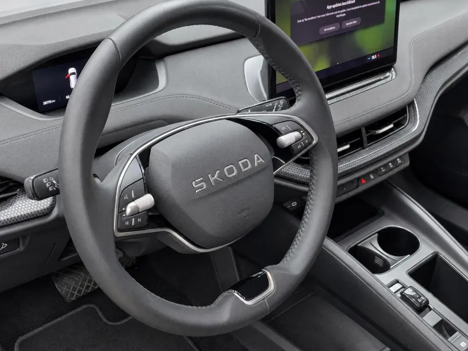 Škoda Elroq 60 204pk Selection · SOH 98,3% · Camera · Apple/Android Car Play · P-Sensoren · Cruise Control · Dodehoek Detectie · 19'' Inch · Apple/Android Car Play ·
