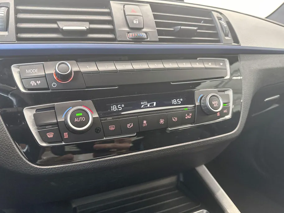 BMW 1 Serie 3-deurs 118i Steptronic Edition