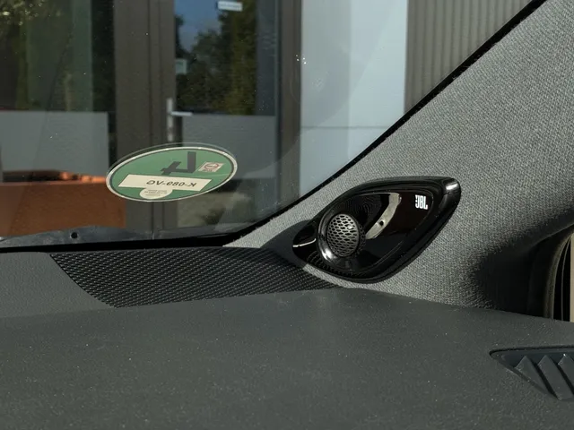 Toyota Corolla Touring Sports 2.0 Hybrid GR-Sport | Panoramadak | JBL | Trekhaak