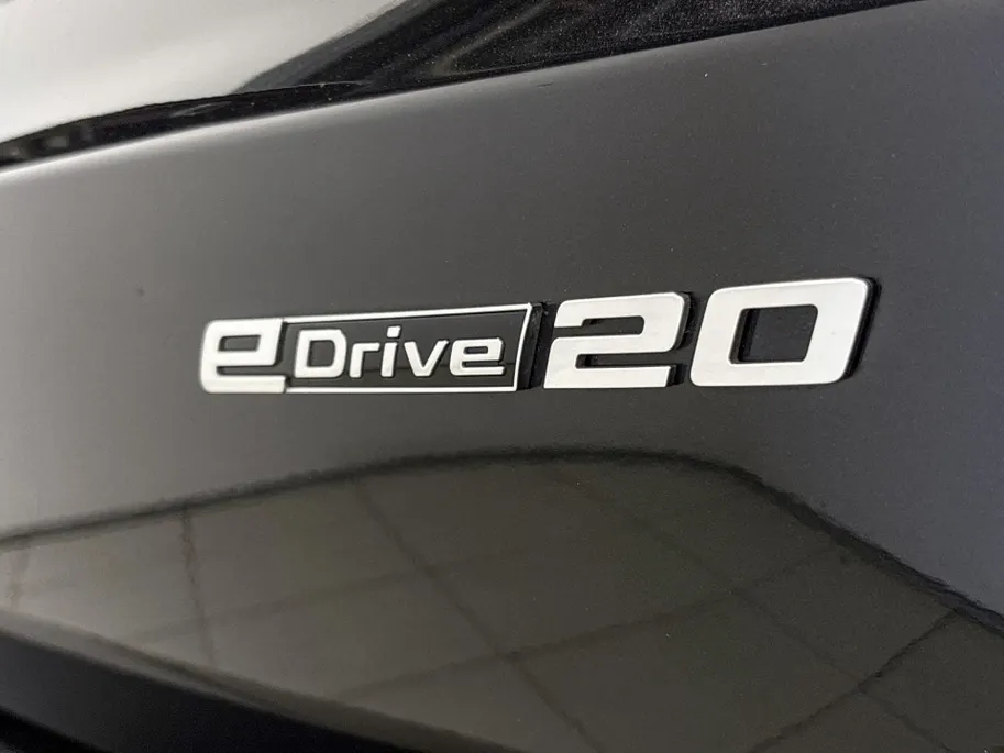 BMW iX1 eDrive20 67 kWh M Sport Edition