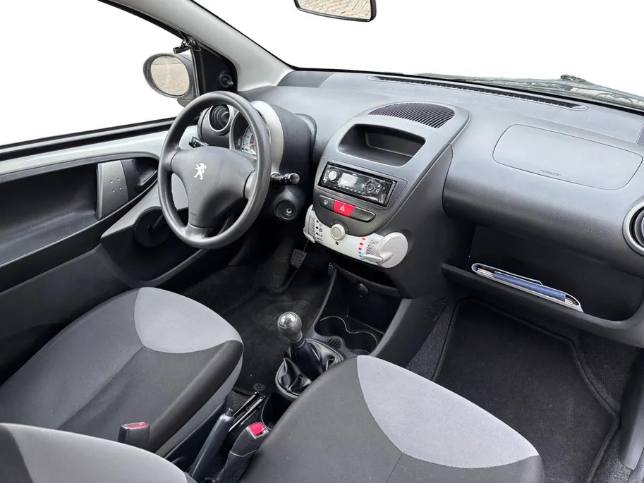 Peugeot 107 1.0 Access Basic | NL-AUTO | LAGE KILOMETERSTAND | GEEN STUURBEKRACHTIGING |