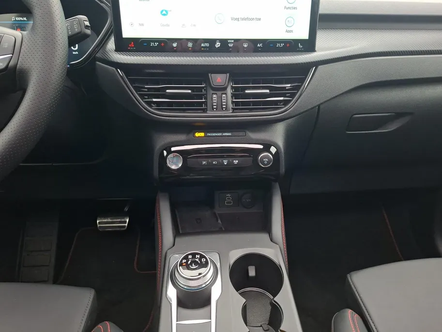 Ford Kuga 2.5 PHEV ST-Line X 243pk automaat | NL auto | Winterpack | Technology pack | Kantel / schuifdak | Trekhaak | 19inch lichtmetalen velgen