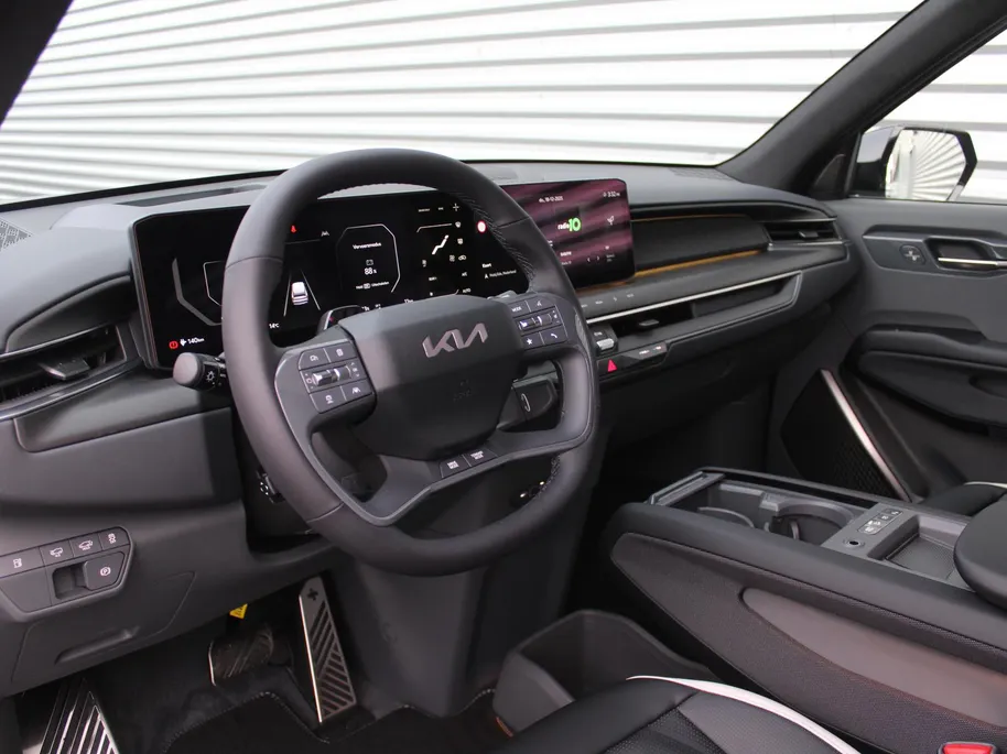 Kia EV9 GT-Line AWD 99.8 kWh | 7-zits | Stuur-/stoelverwarming + ventilatie v+a | 360 Camera | Schuifdak | Elek. stoelverstelling +  achterklep | HUD | Leer | 21' LM |