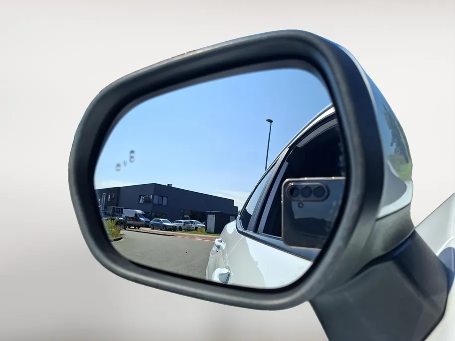 Ford Puma 1.0 EcoBoost Hybrid ST-Line X First Edition | Winterpack | Driver Assistancepack | Matrix Ledkoplampen | 18' Lichtmetaal | Adaptive Cruisecontrol | Camera | Climate Control | Dodehoekdetectie |