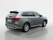 Mitsubishi Outlander 2.4 PHEV Pure Automaat | Trekaak | Andriod/Apple car play