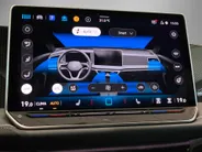 Volkswagen Passat Variant 1.5eTSI/150PK Elegance Business DSG · Trekhaak · Camera · Apple/Android Car Play · Navigatie · Dodehoeksensoren · Massage · Stoelverwarming ·