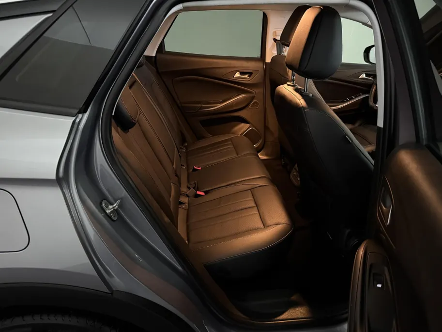 Opel Grandland X 1.2 Turbo Ultimate