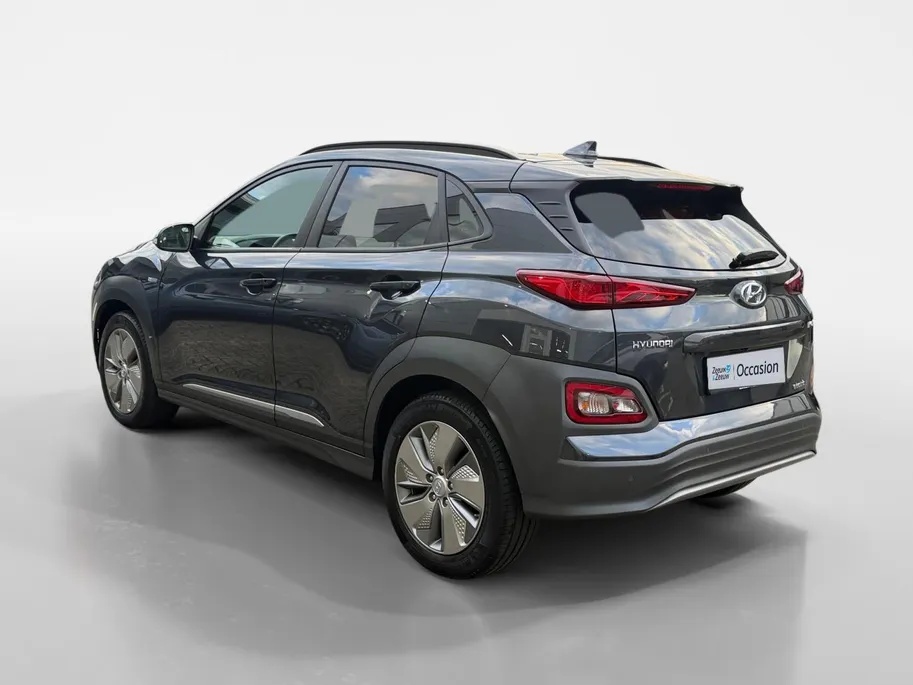 Hyundai Kona EV Fashion 64 kWh | Zeer nette auto | 97,6 % SOH | Navigatie | Head-up display | Achteruitrijcamera | Hoge zit |