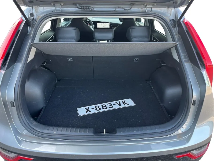 Kia Niro 1.6 GDi Hybrid DynamicLine | Two-Tone | Trekhaak | Climate control | Navigatie | Cruise control