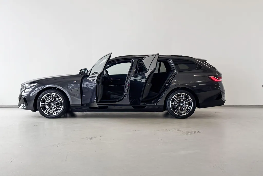BMW 5 Serie Touring 530e M Sport Edition